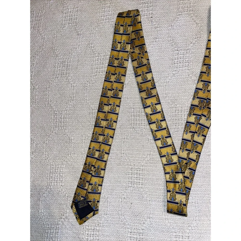 Richel Royal Men’s Dress Tie Sz 57” 4” Gold Geometric Business Formal City NWOT